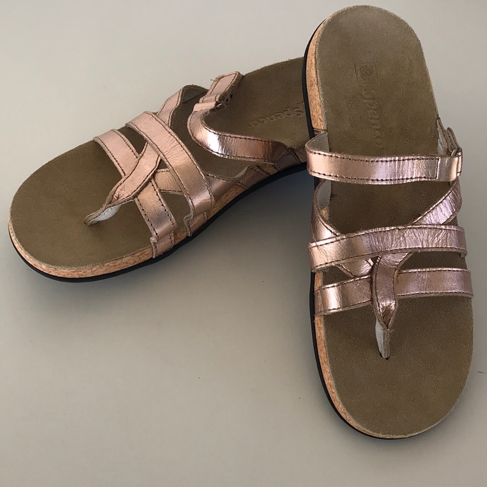 Spenco sandals size 7W